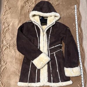 TEDDY JACKET- HEMISPHERE with hood Stylish Brown and Cream (size 16 teenager )